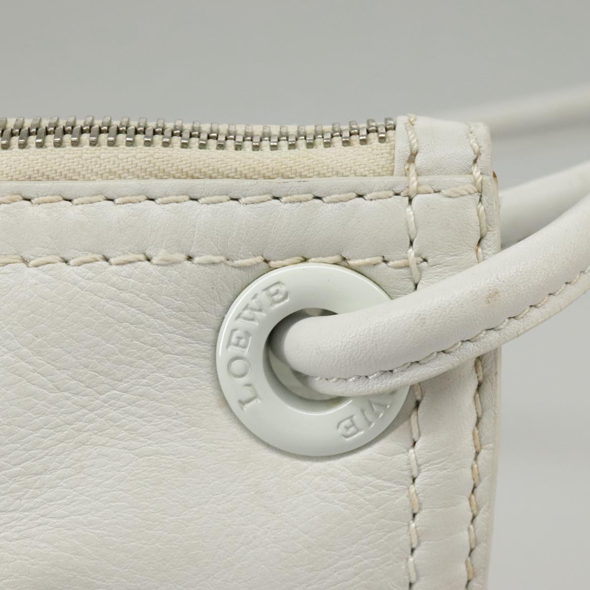 LOEWE Shoulder Bag Leather White Silver Auth bs19840