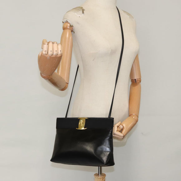 Salvatore Ferragamo Vala Shoulder Bag Leather Black Gold Auth bs19916
