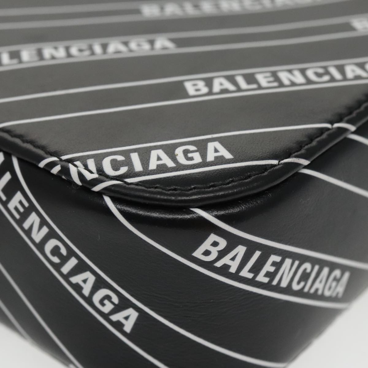 BALENCIAGA Every Day Shoulder Bag Leather Black White Silver 55237 Auth bs19956