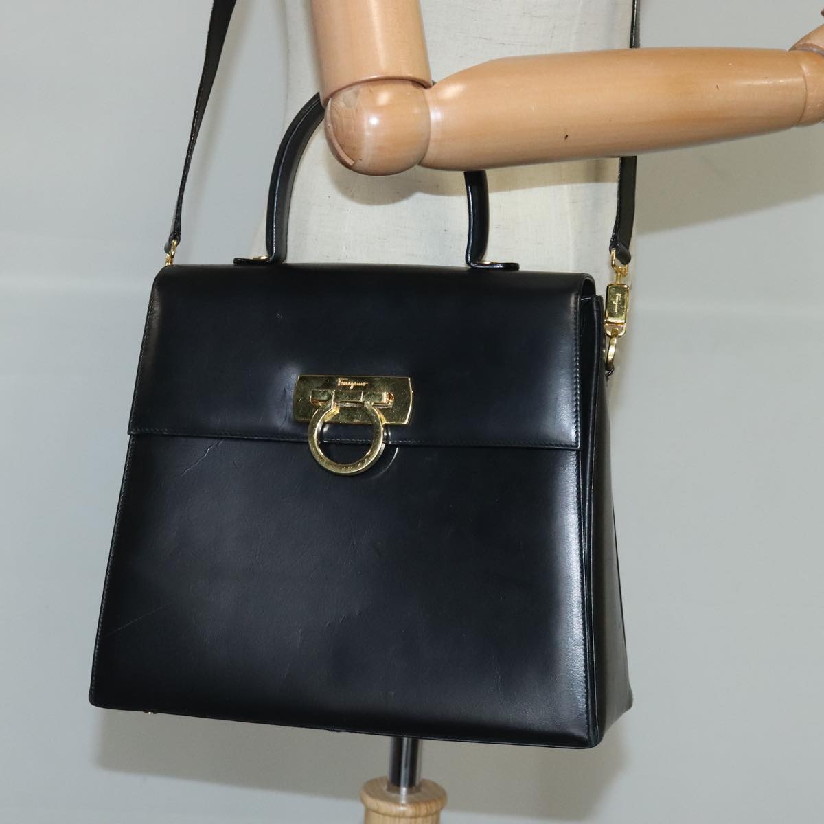 Salvatore Ferragamo Gancini Hand Bag Leather 2way Black Gold Auth bs19984