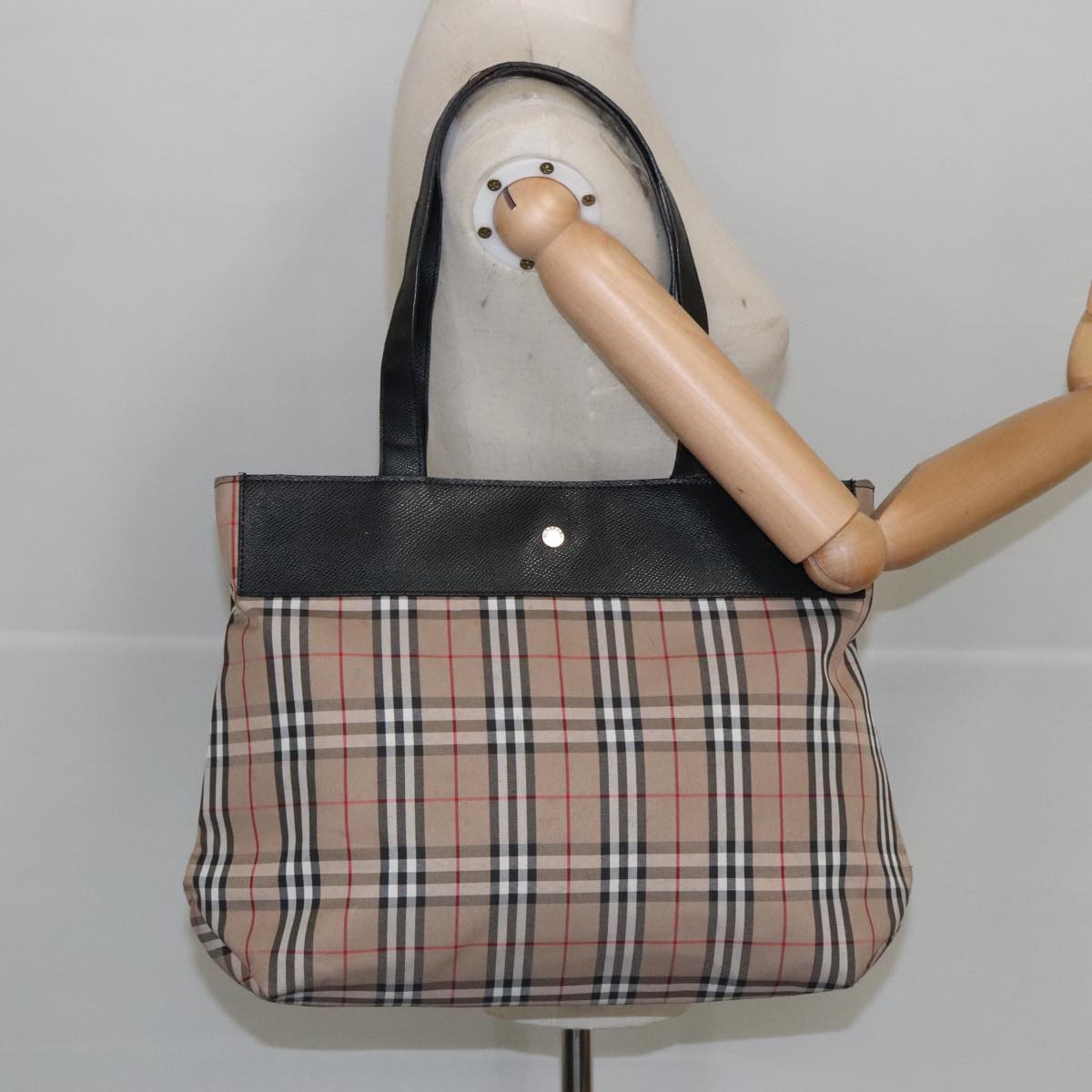 BURBERRY Nova Check Tote Bag Canvas Beige Auth bs20011