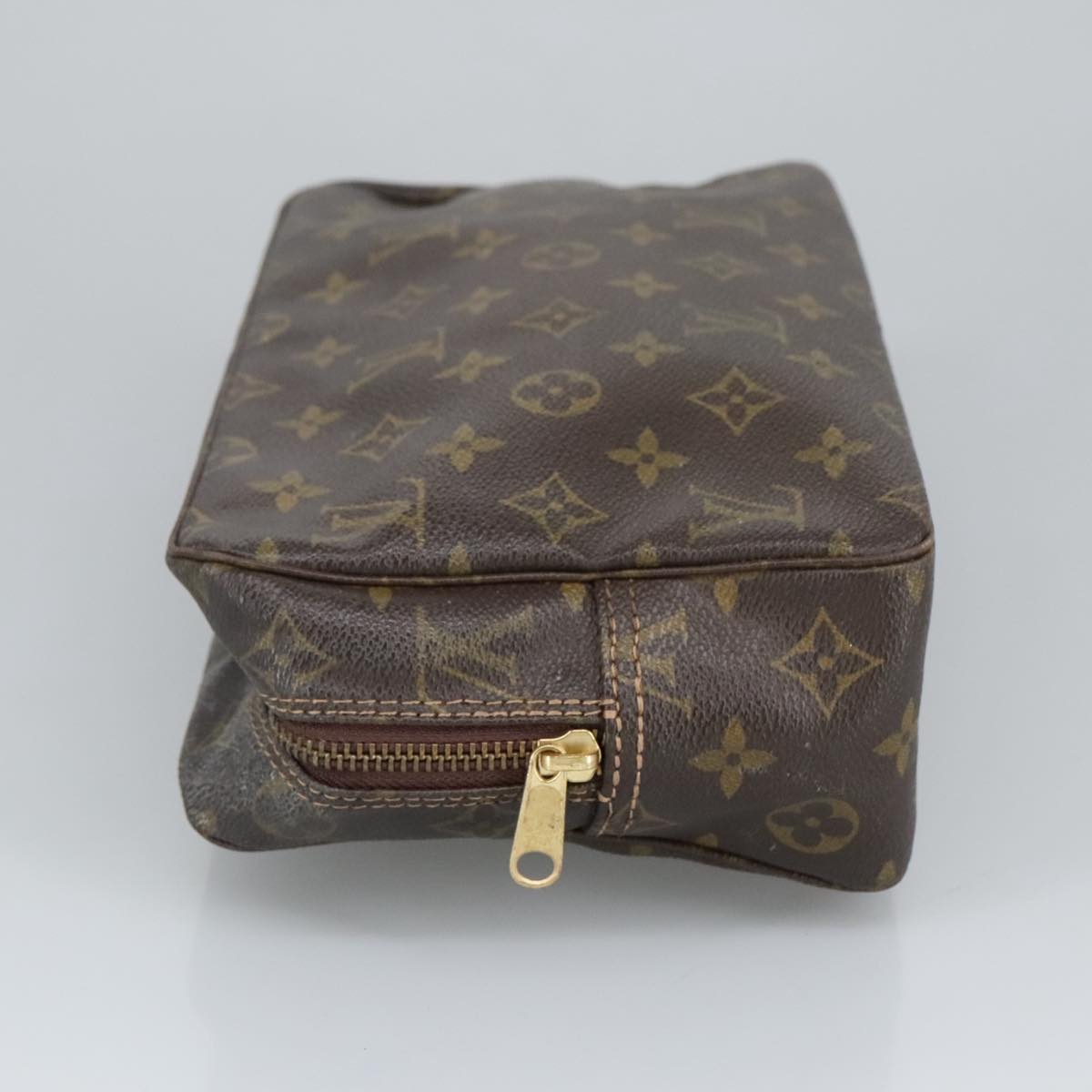 LOUIS VUITTON Monogram Trousse Toilette 28 Clutch Bag M47522 LV Auth bs20012