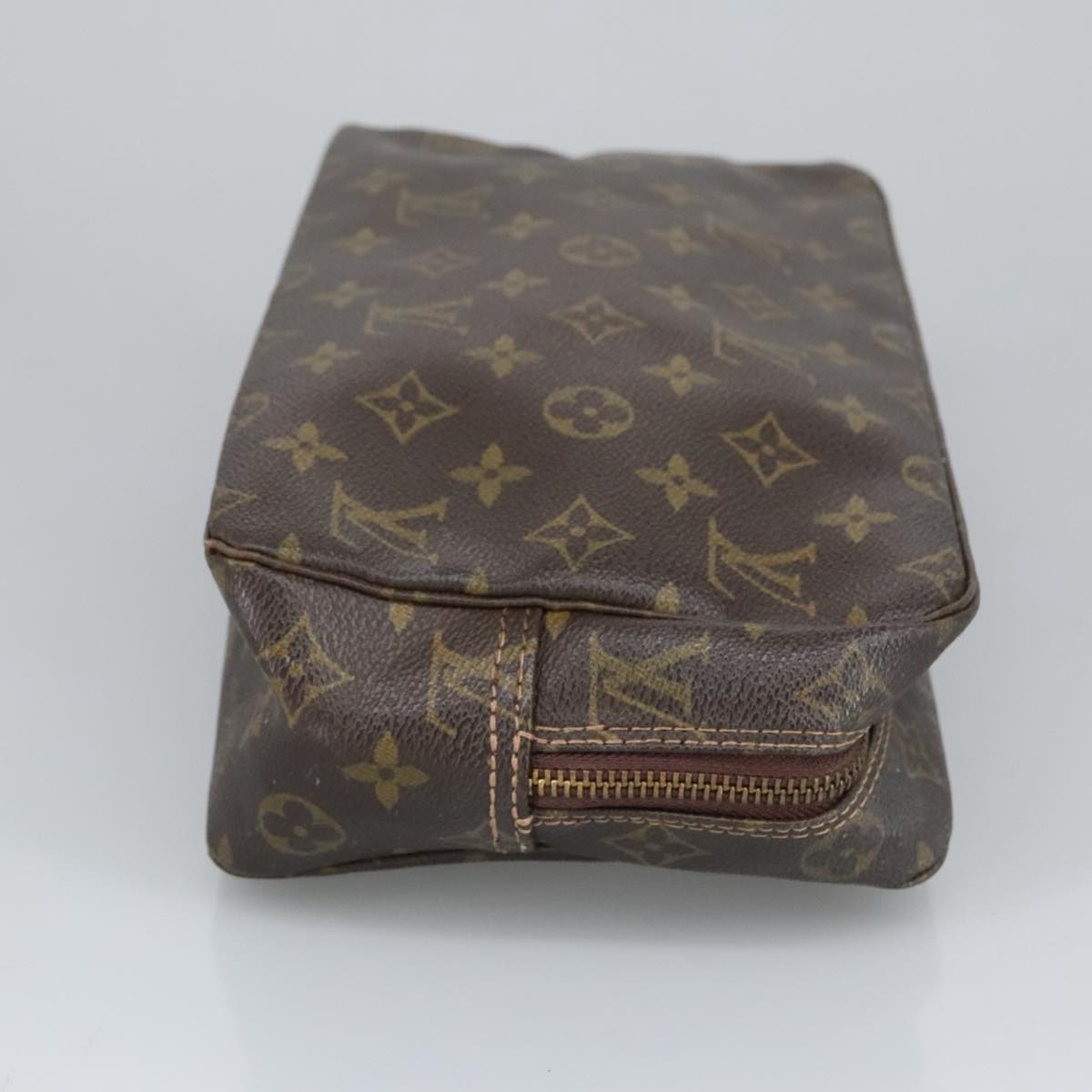 LOUIS VUITTON Monogram Trousse Toilette 28 Clutch Bag M47522 LV Auth bs20012