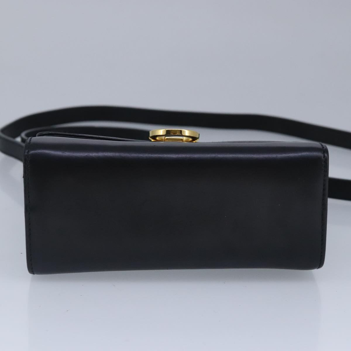 Salvatore Ferragamo Gancini Shoulder Bag Leather Black Gold Auth bs20021