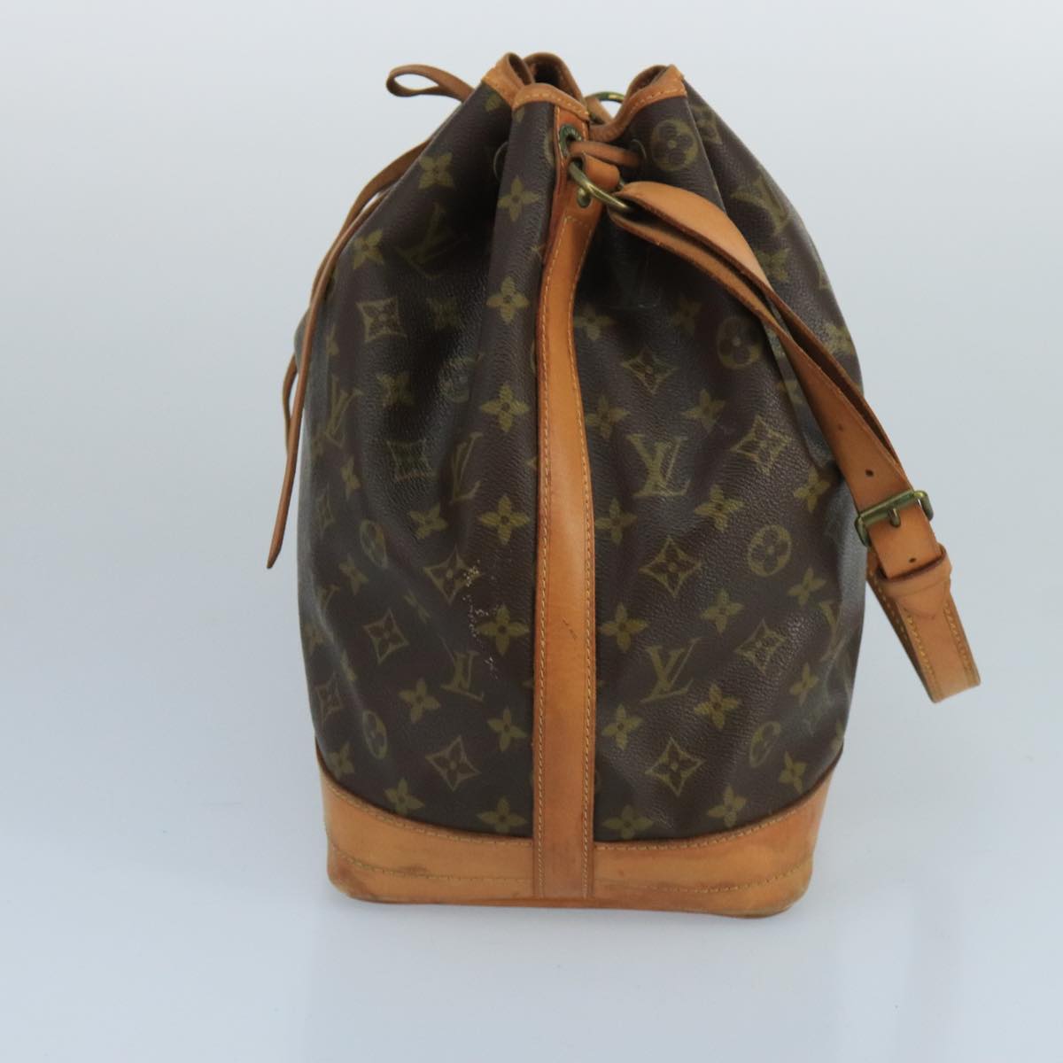 LOUIS VUITTON Monogram Noe Shoulder Bag M42224 LV Auth bs20278