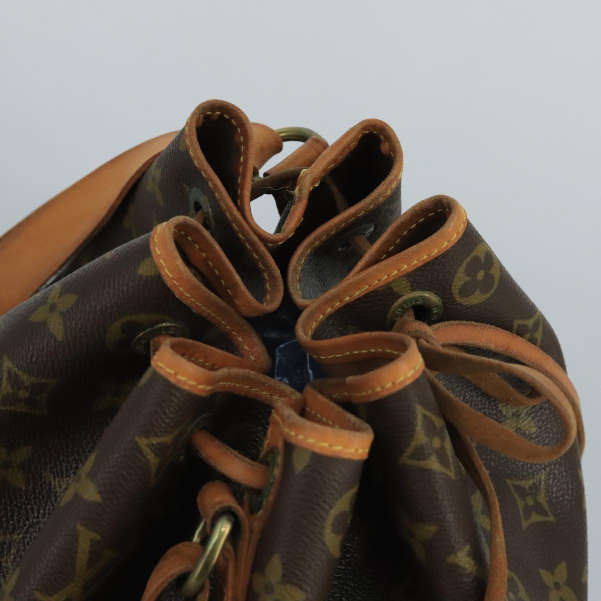 LOUIS VUITTON Monogram Noe Shoulder Bag M42224 LV Auth bs20278