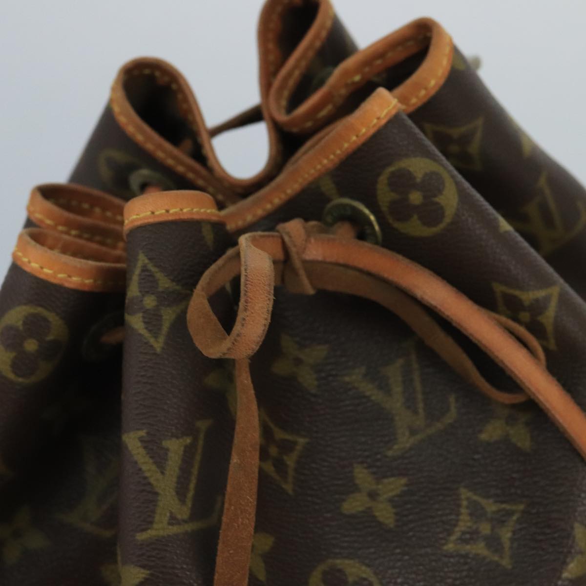 LOUIS VUITTON Monogram Noe Shoulder Bag M42224 LV Auth bs20278