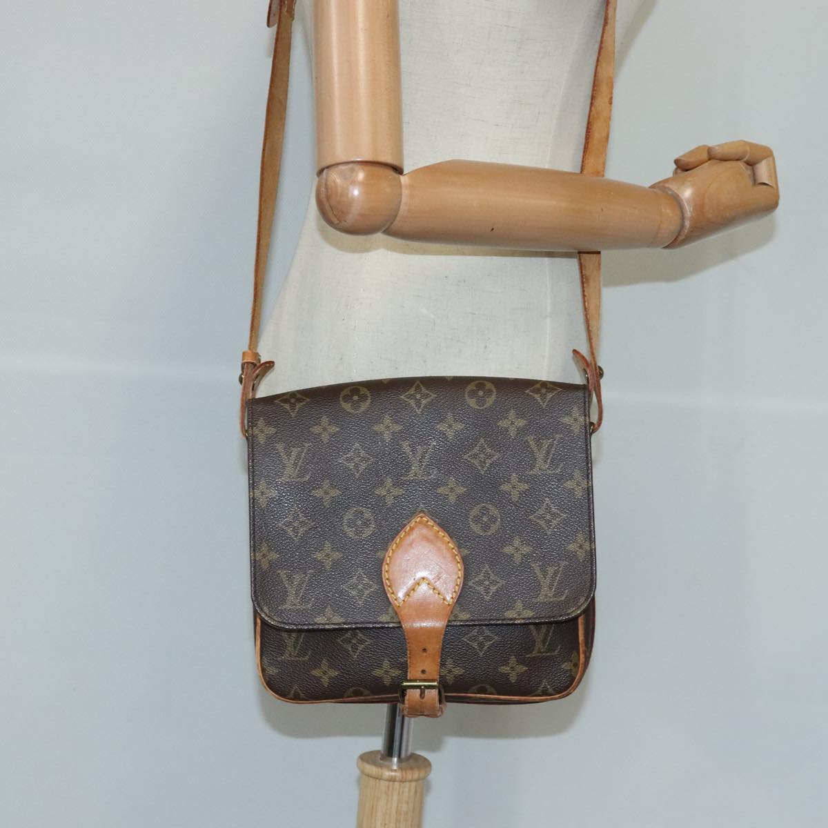 LOUIS VUITTON Monogram Cartouchiere MM Shoulder Bag M51253 LV Auth bs20280