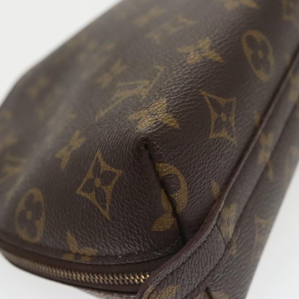 LOUIS VUITTON Monogram Trousse Demi Ronde Cosmetic Pouch M47520 LV Auth bs20282