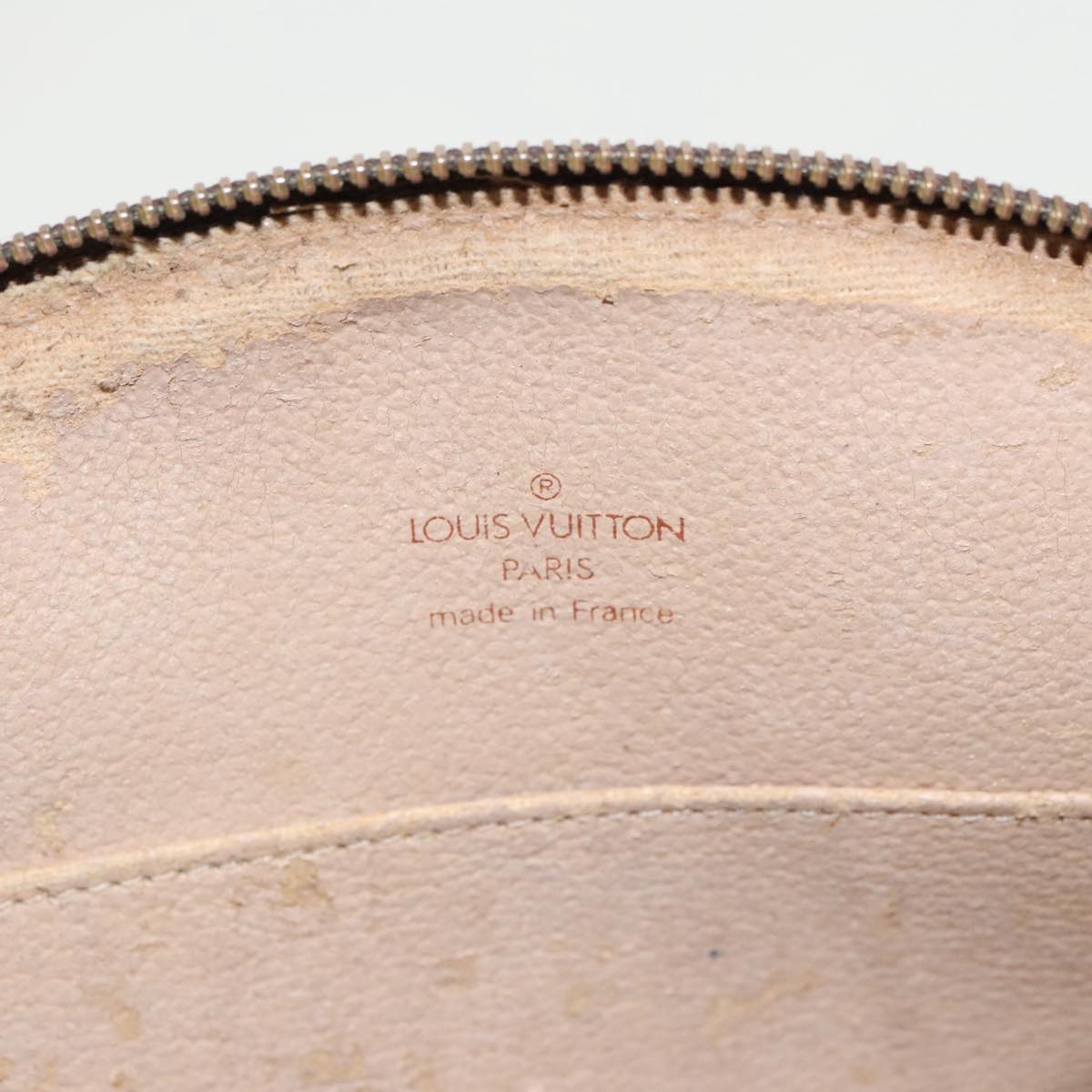 LOUIS VUITTON Monogram Trousse Demi Ronde Cosmetic Pouch M47520 LV Auth bs20282