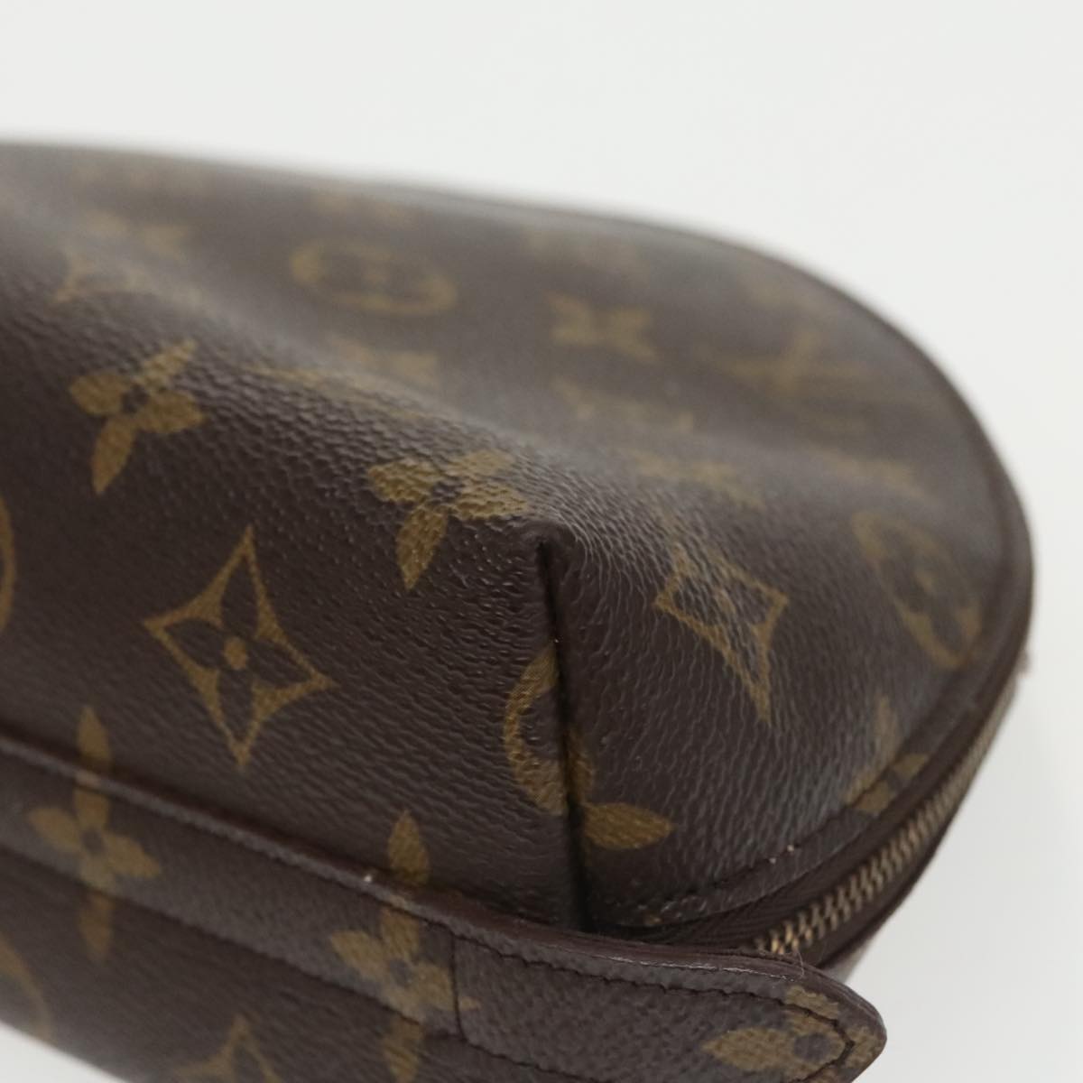 LOUIS VUITTON Monogram Trousse Demi Ronde Cosmetic Pouch M47520 LV Auth bs20282