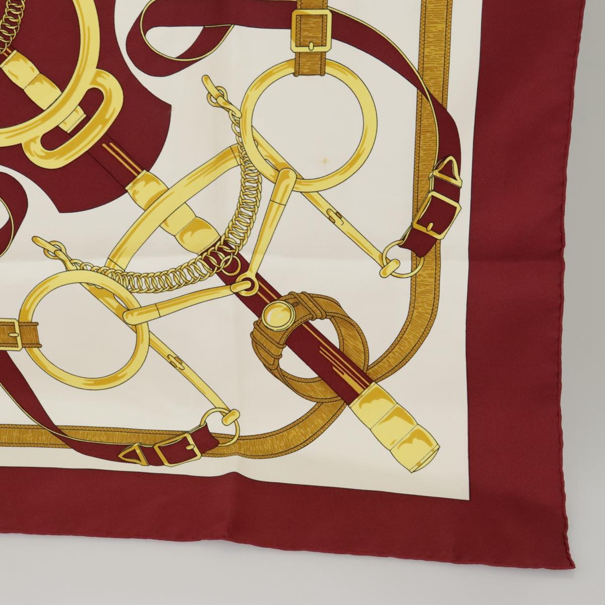 HERMES Carre 90 Scarf ""Eperon d'Or Cut N"" Silk Bordeaux White Auth bs20296