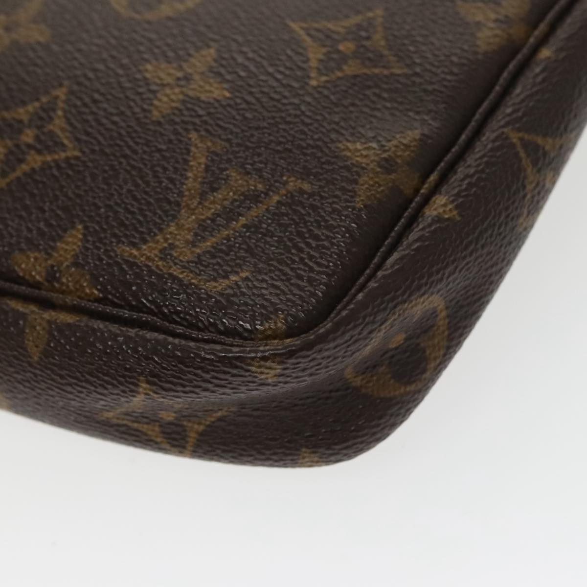 LOUIS VUITTON Monogram Pochette Accessoires Pouch M51980 LV Auth bs20313