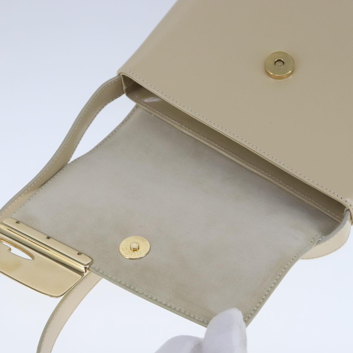 GUCCI Shoulder Bag Enamel Beige Gold 007 3444 0282 Auth bs20332