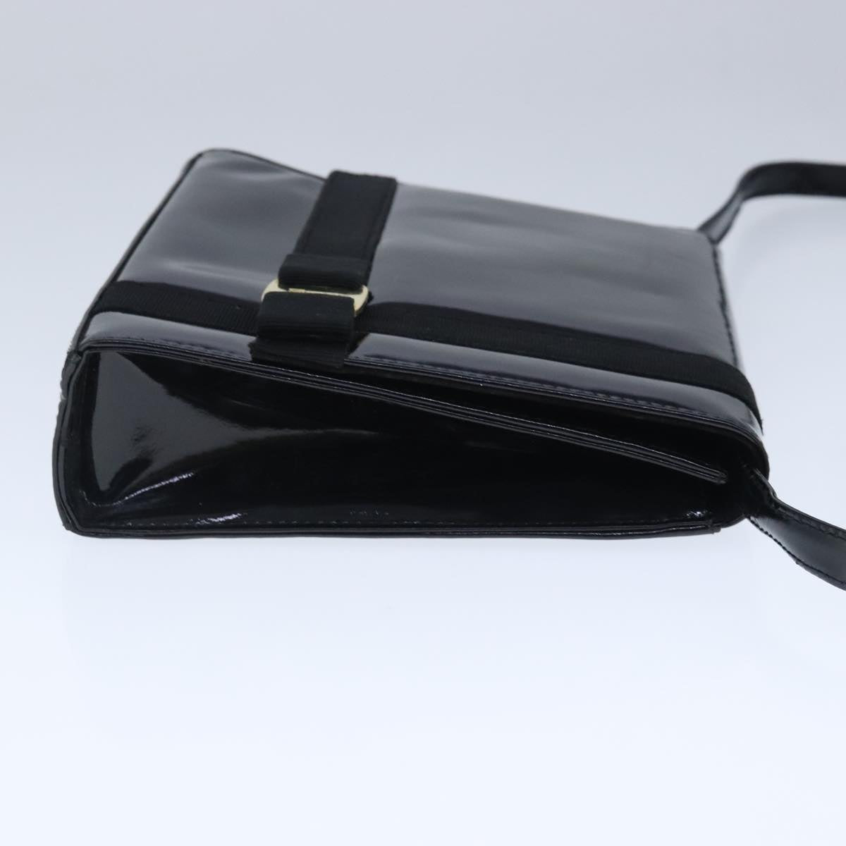 Salvatore Ferragamo Shoulder Bag Enamel Black Gold Auth bs20343