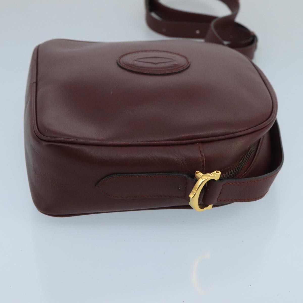 CARTIER Shoulder Bag Leather Bordeaux Gold Auth bs20384