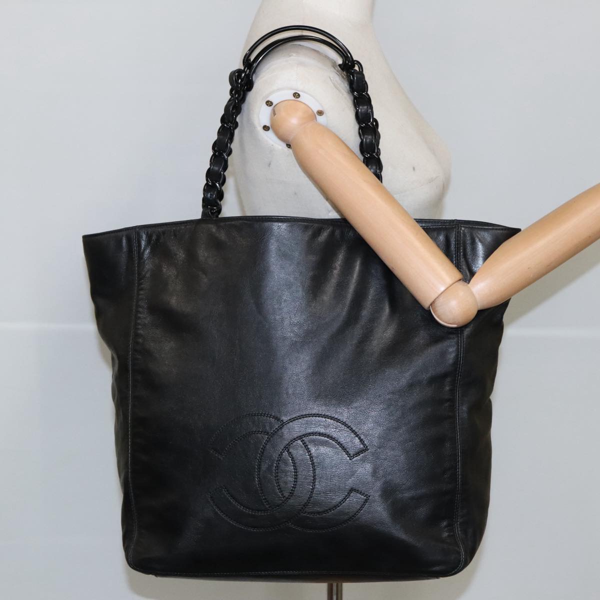 CHANEL COCO Mark Chain Tote Bag Lamb Skin Black CC Auth bs20389