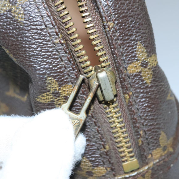 LOUIS VUITTON Monogram Trousse Toilette 28 Clutch Bag M47522 LV Auth bs20606