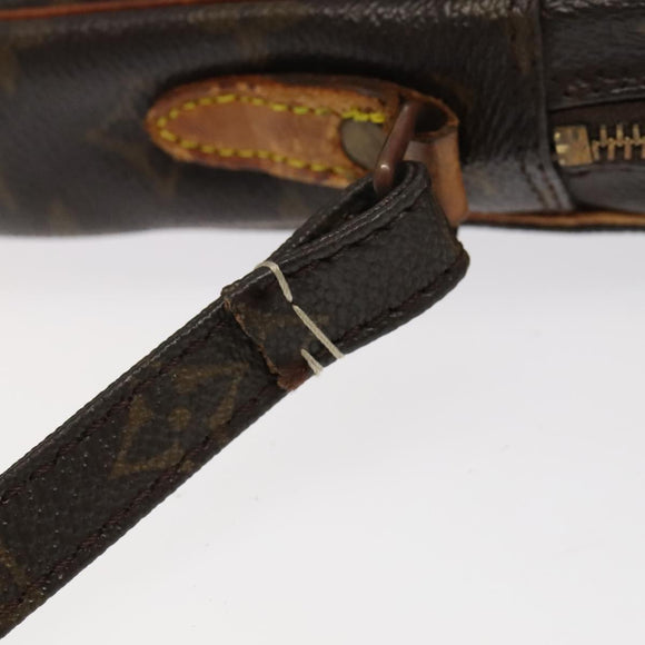 LOUIS VUITTON Monogram Danube Schoudertas M45266 LV Auth bs20722