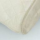 CHANEL Matelasse Chain Shoulder Bag Leather White Gold CC Auth bs20903-17