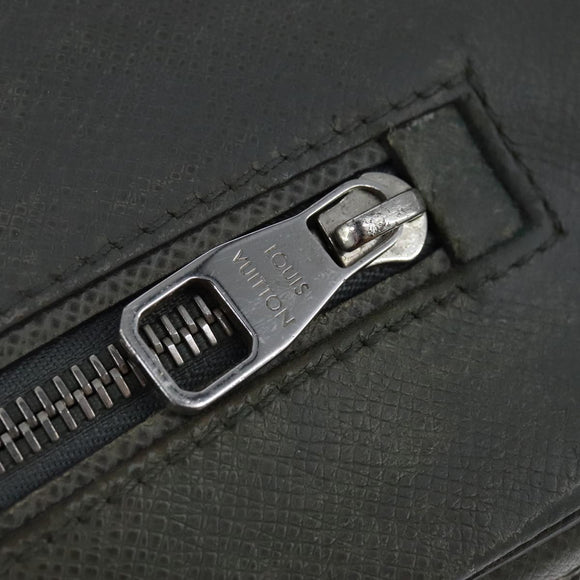 LOUIS VUITTON Taiga Neopavel Clutch Bag Gray Gracie M32684 LV Auth bs21264