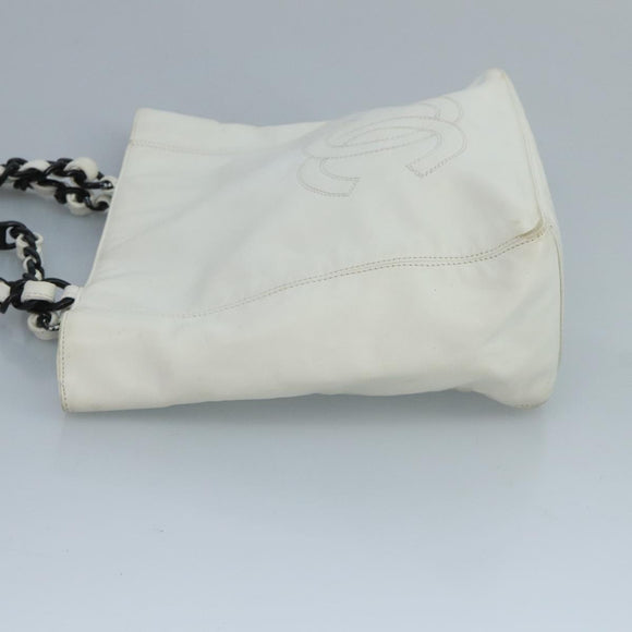 CHANEL Tote Bag Lamb Skin White CC Auth bs21711