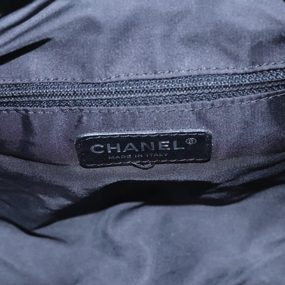 CHANEL Matelasse Hand Bag Patent Leather Silver CC Auth bs22699