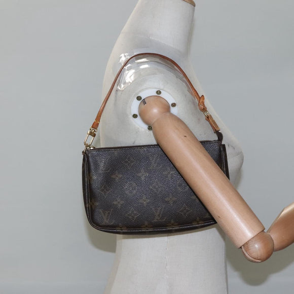 LOUIS VUITTON Monogram Pochette Accessoires Pouch M51980 LV Auth bs23104