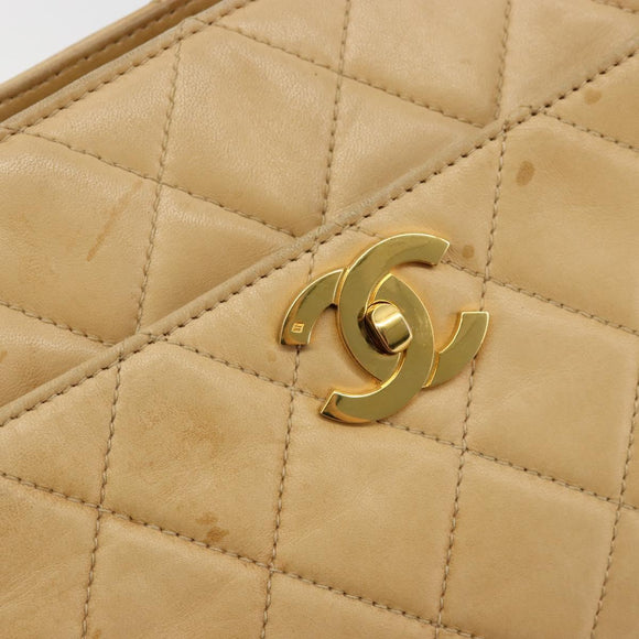 CHANEL Matelasse Shoulder Bag Lamb Skin Beige Gold CC Auth bs23120