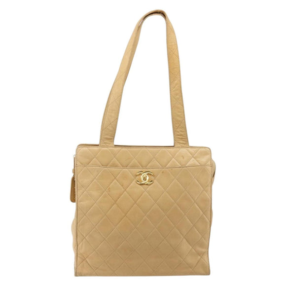 CHANEL Matelasse Shoulder Bag Lamb Skin Beige Gold CC Auth bs23120