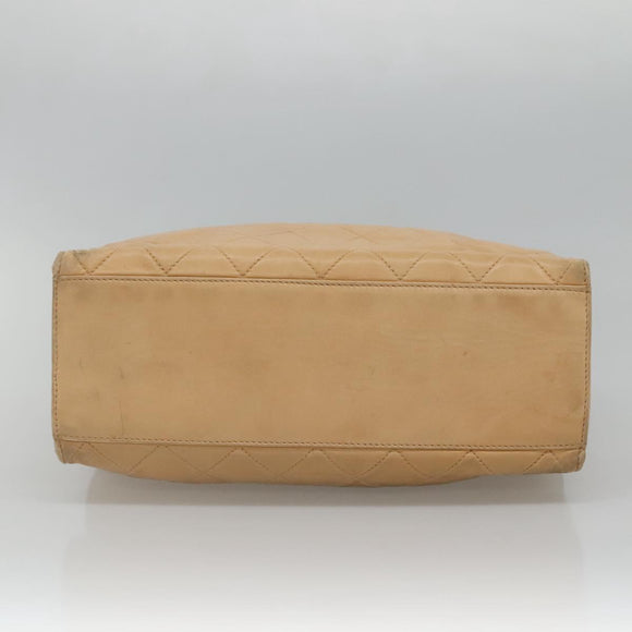 CHANEL Matelasse Shoulder Bag Lamb Skin Beige Gold CC Auth bs23120