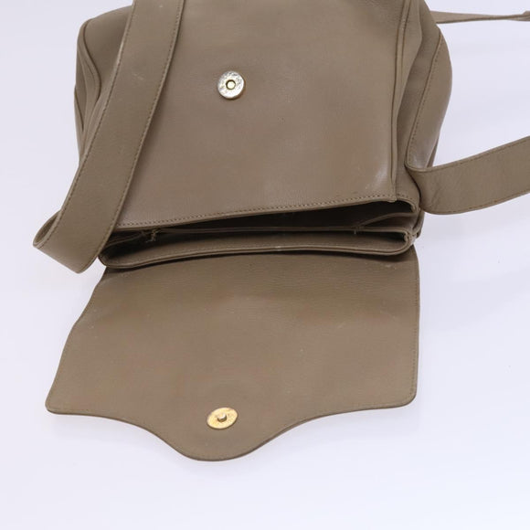 GUCCI Shoulder Bag Leather Beige Gold 001 2113 1601 Auth bs23558