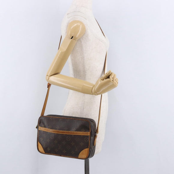 LOUIS VUITTON Monogram Trocadero 30 Shoulder Bag M51272 LV Auth bs23823
