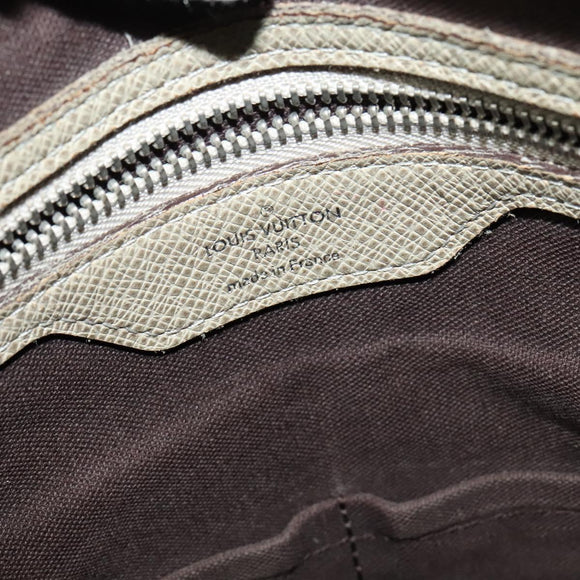 LOUIS VUITTON Taiga Milo Shoulder Bag Porer M32633 LV Auth bs24258