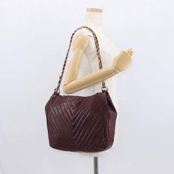CHANEL Chain Schultertasche V-Stitching Lammleder Bordeaux Gold CC Auth bs24546