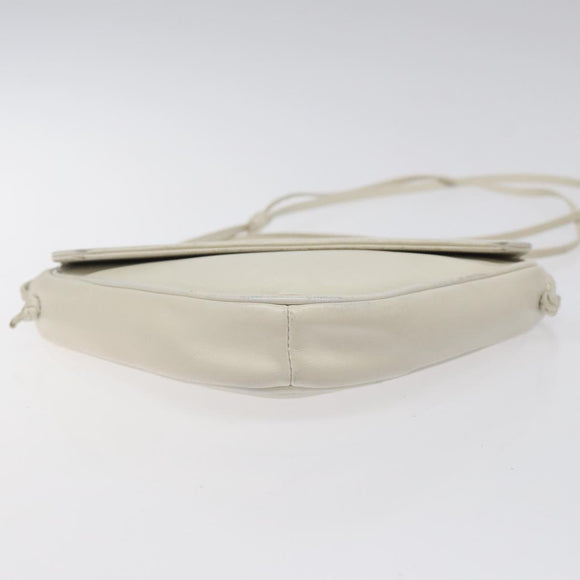 CELINE Triangle bag Shoulder Bag Leather White Auth bs24743