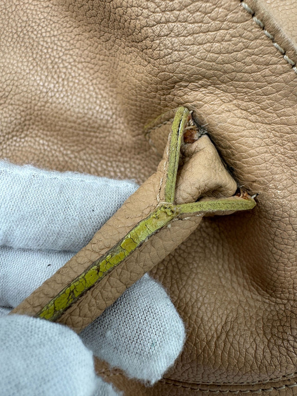 CHANEL Tote Bag Caviar Skin Beige Gold CC Auth bs24765