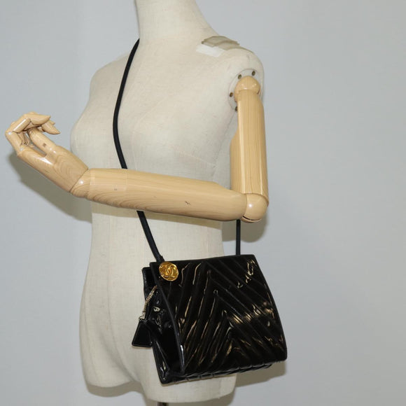 CHANEL V Stitch Shoulder Bag Enamel Black CC Auth bs25102