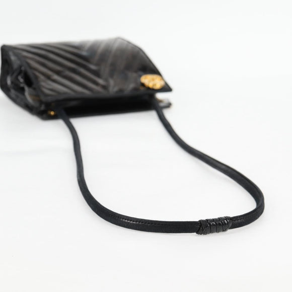 CHANEL V Stitch Shoulder Bag Enamel Black CC Auth bs25102