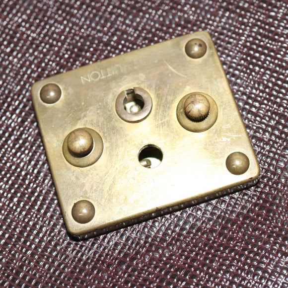 LOUIS VUITTON Taiga Leather Ural Briefcase Acajou M30026 LV Auth bs25184