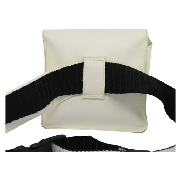 CHANEL Waist Bag Nylon White CC Auth bs25229