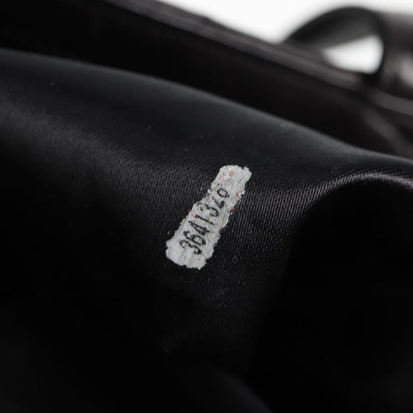 CHANEL Matelasse Tote Bag Lamb Skin Black Gold CC Auth bs25490A