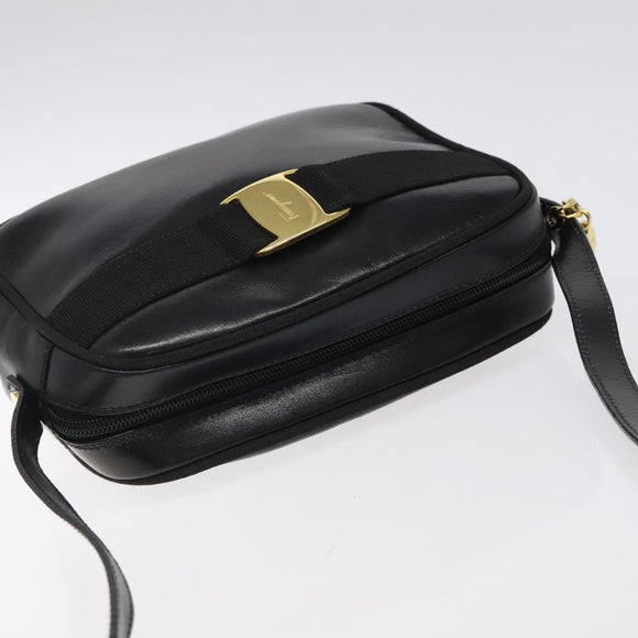 Salvatore Ferragamo Vala Shoulder Bag Leather Black Gold Auth bs25514