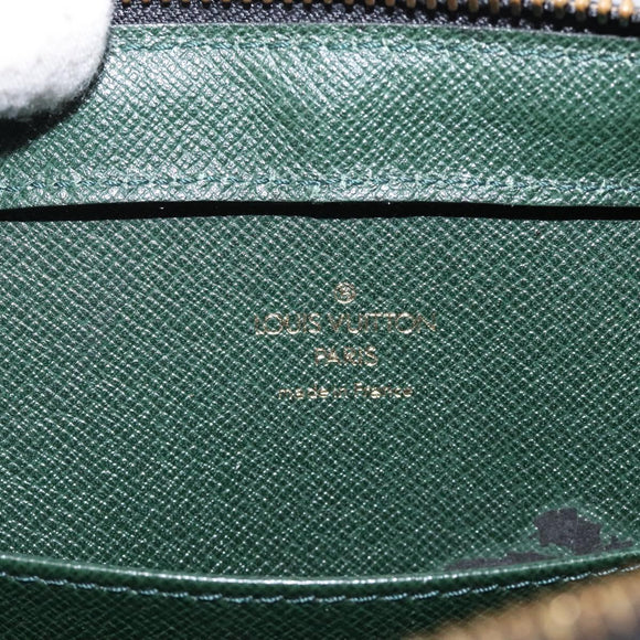 LOUIS VUITTON Taiga Baikal Clutch Bag Epicea M30184 LV Auth bs26039