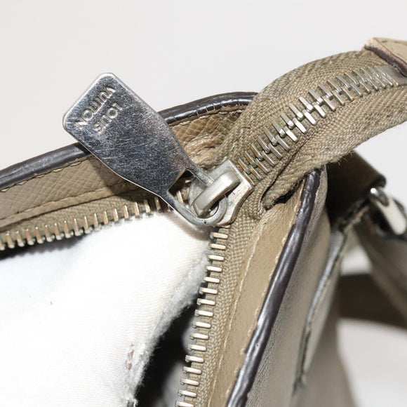 LOUIS VUITTON Taiga Sasha Shoulder Bag Porer M32628 LV Auth bs26069