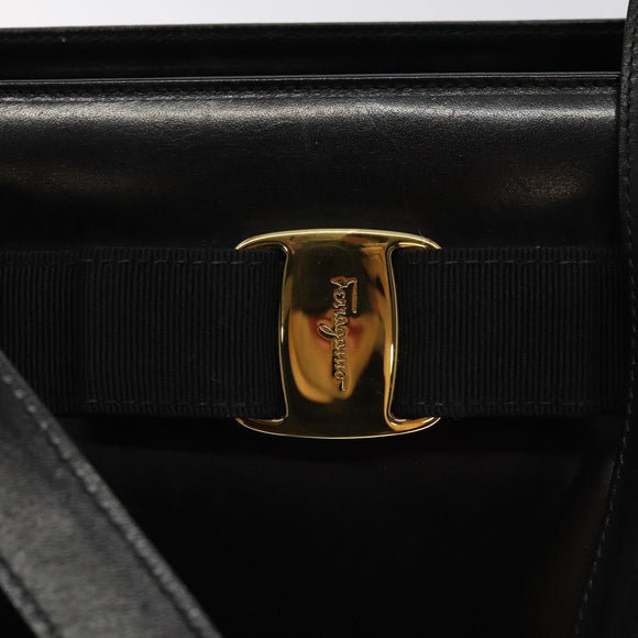 Salvatore Ferragamo Vala Shoulder Bag Leather Black Gold Auth bs26158