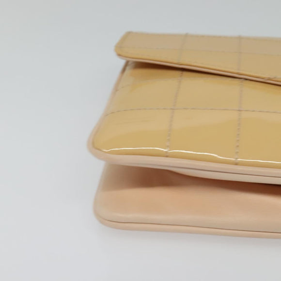 CHANEL Choco Bar Chain Shoulder Bag Patent leather Beige Silver CC Auth bs26215