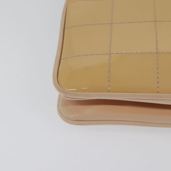 CHANEL Choco Bar Chain Shoulder Bag Patent leather Beige Silver CC Auth bs26215