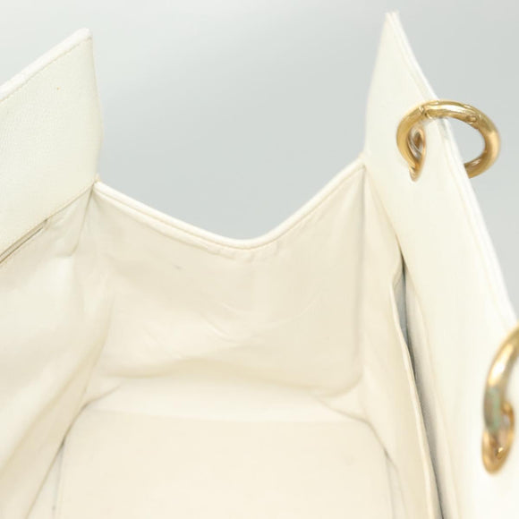 CHANEL Matelasse Chain Hand Bag Caviar Skin White Gold CC Auth bs26565