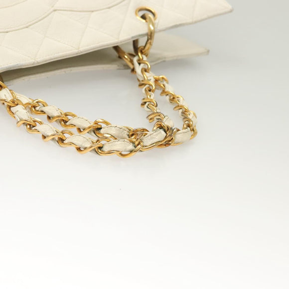 CHANEL Matelasse Chain Hand Bag Caviar Skin White Gold CC Auth bs26565